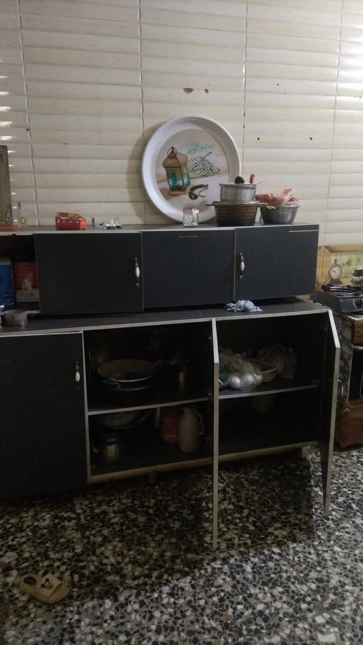 كاونتر البيع او الباب موجود بس يرادله براقي سعر 100 مكان زعفرانيه


**إذا كنت صاحب هذا الإعلان وتريد حذفه لأي سبب، رجاءا أرسل رسالة إلى الدعم الفني**