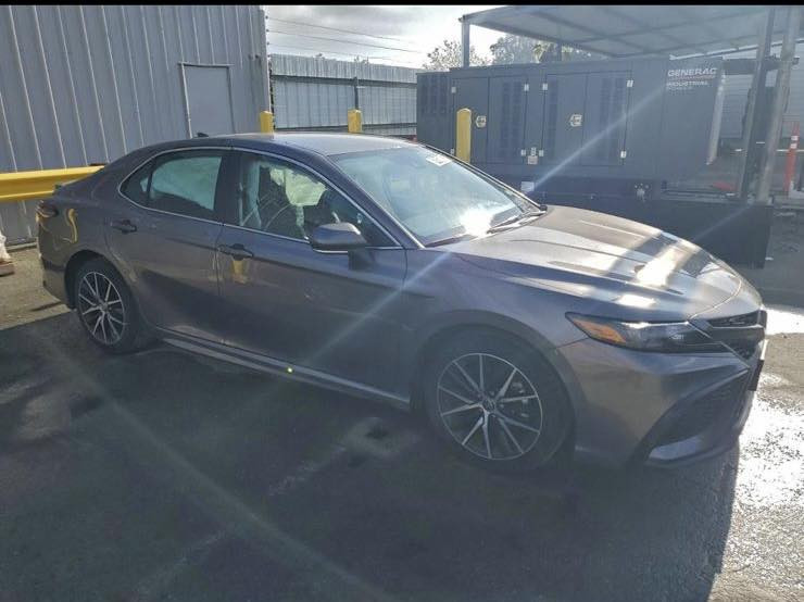 السلام عليكم 

كامري ٢٠٢٤ se
في الحره
الضرر بسيط أمام العين 

السعر ١٥٥$ بمكانها قفل
إذا تريدها على كتاب شهداء واصلتك هم يرهم

للاستفسار 

***********
***********
