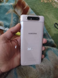 A80للبيع بغداد مدينة صدر موبايل راقي غني عن تعريف كامرته احسن من الايف...