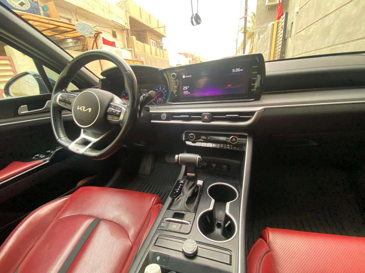 السلام عليكم
Kia k5
موديل 2022 رقم اربيل
اللون اسود 
نوع Gtlien فول مواصفات معروفه 
بيها باج تضليل مرورياً 80‎%‎
المواصفات فول الفول
محرك 1600تيربو🚀
 ورقم الشاصي يمك جيك قبل لا تتصل 5XXG64J20NG120035
حادث نصف باب السائق  ونصف الباب خلف السائق ورصعه بالبنيد فقط
 السعر 175 وبيها مجال
مكانها بغداد الزعفرانيه
الاتصال ع الرقم تالي ***********
