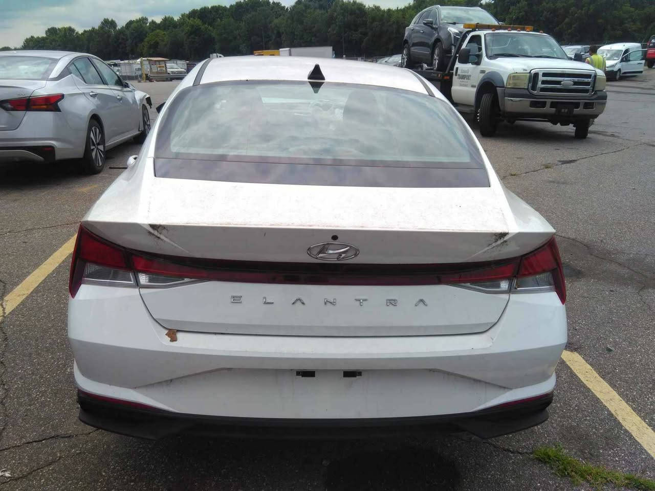 النتراء حرة بدون رقم 
تبديل بنيد اصلي وكلير بالجاملغ الايسر
المواصفات...
دواخل رصاصي 

كل الموصفات باستثناء الفتحة والكشن جلد 
السعر 155 وبيها مجال
مكان الناصريه


**إذا كنت صاحب هذا الإعلان وتريد حذفه لأي سبب، رجاءا أرسل رسالة إلى الدعم الفني**