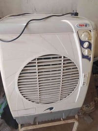 حله شارع 60 • بيع مستعجل • اجهزة مطبخ شغاله