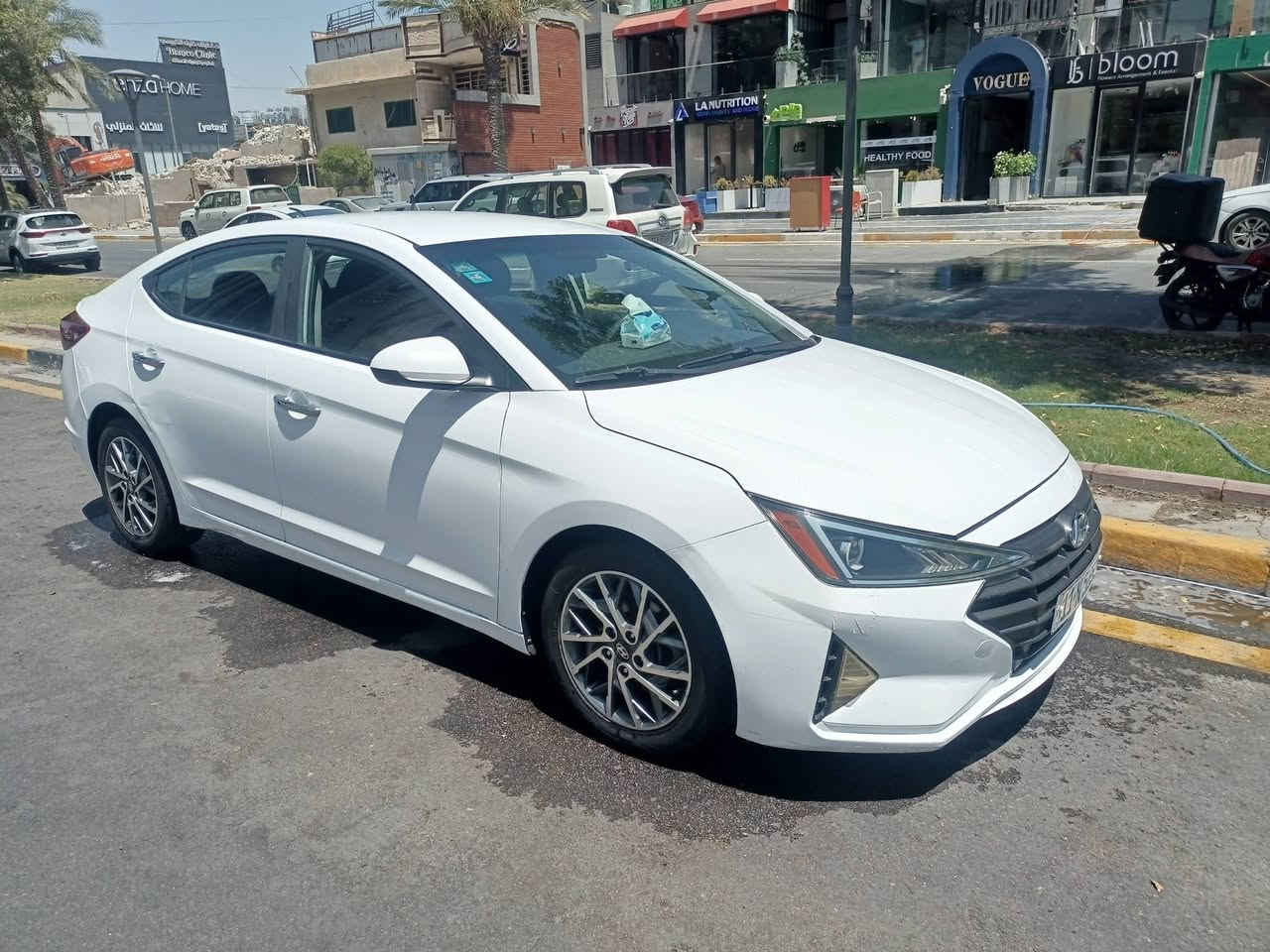 السلام عليكم النترا 2019 وارد حادثه طخه بسيطه باب بدون دواخل  السائق السونار داخل النشر كير ومكينه مكفوالات مامفتوحات على وضع الشركه صدر امام خلفي جديد كير اي تي المرقوب حجم المكينه 2000 دوش العنوان بغداد السيديه ***********
***********
