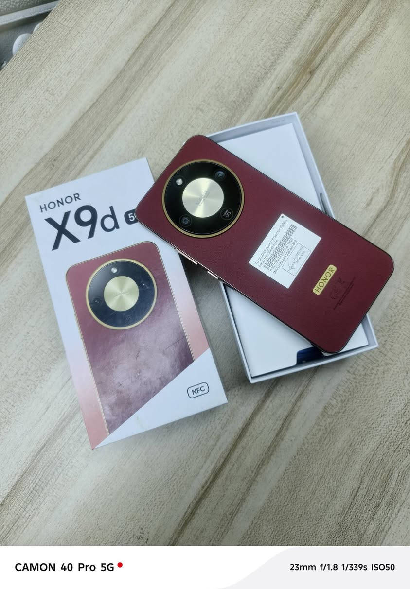 سلام عليكم جهاز هونر اكس 9D  نظافة الجهاز  100/100  الجهاز مكفول من كلشي ومواصفات هذا الجهاز معروفة غراضة كاملة والاصلية  السعر  380 التواصل خاص فقط


**إذا كنت صاحب هذا الإعلان وتريد حذفه لأي سبب، رجاءا أرسل رسالة إلى الدعم الفني**