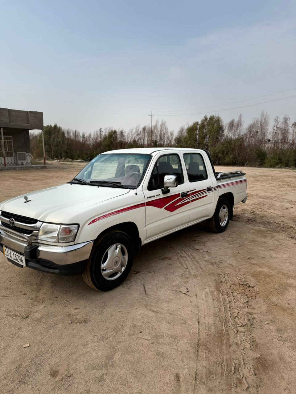 سلام عليكم.. سياره للبيع موديل ٢٠٠٣ .رقم وسنويه جديد صار شهر من جددت سياره جاهزه.. السعر ١١٠ بيها مجال .. مكان سياره بصرة سفوان.   ***********.
