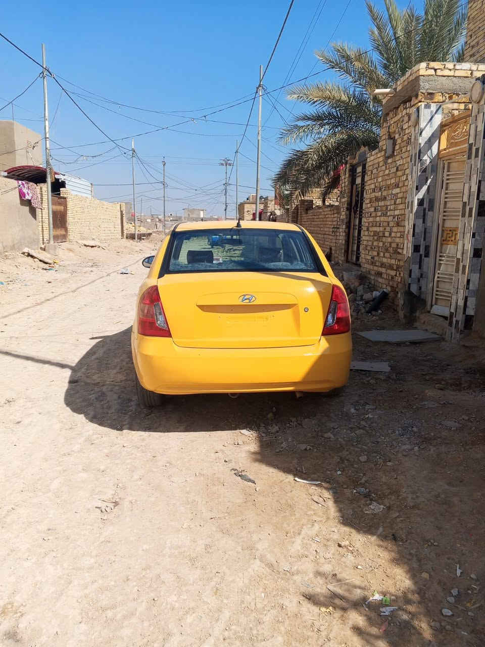 السلام عليكم سيارة اكسنت موديل 2007 مكفولة من ضربة تبديل التبريد شغال كاملة أرقامه إنكليزي بس استلام السعر الاتصال على الرقم ***********
