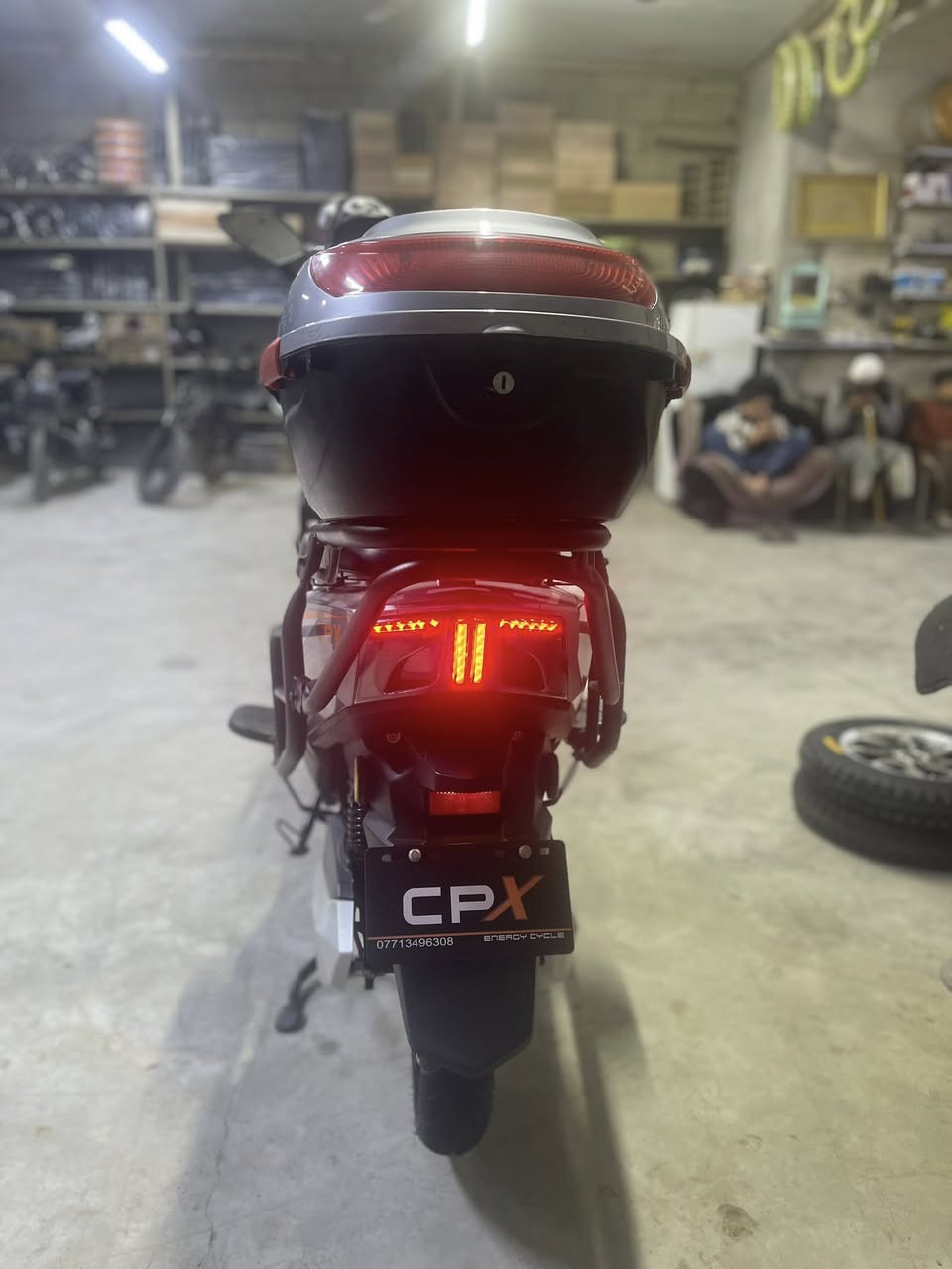 السلام عليكم دراجه سكنس فحل موديل 2026استخدام 20يوم مسطره حجم 38 نضام 3سرع  سرعتها 100حقيقي تمشي 50كيلو 
سعرها 950 وبيها مجال مكاني ابو غريب النصر والسلام متواجد خاص


**إذا كنت صاحب هذا الإعلان وتريد حذفه لأي سبب، رجاءا أرسل رسالة إلى الدعم الفني**