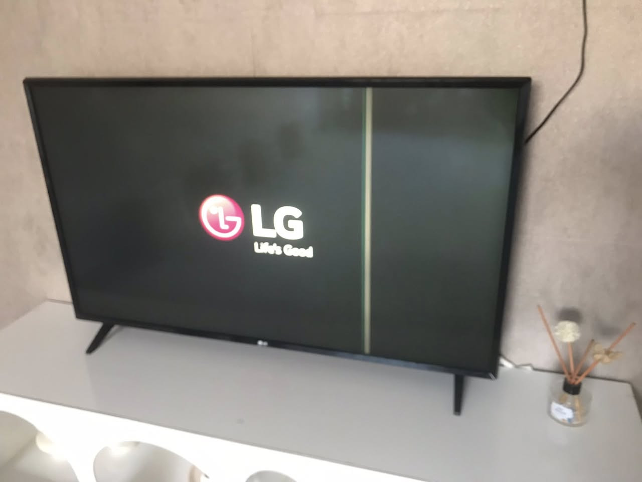 شاشات عدد 2 بدون النت شينون حجم 50 وال LGحجم 43


**إذا كنت صاحب هذا الإعلان وتريد حذفه لأي سبب، رجاءا أرسل رسالة إلى الدعم الفني**