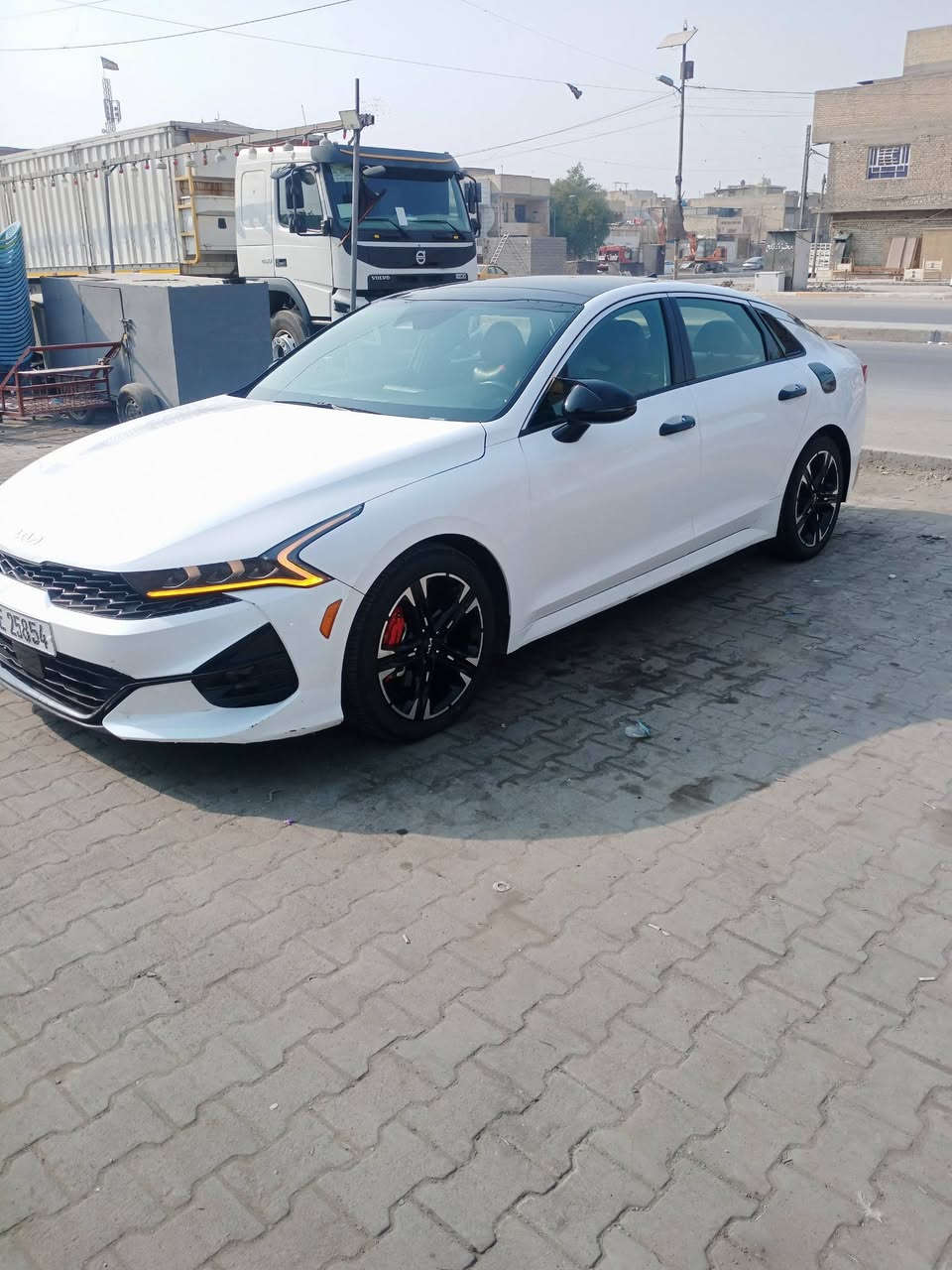 السلام عليكم 
كي5
موديل 22 
محرك 1600 تيربو
رقم بغداد حره 
العنوان بغداد
 مدينة الصدر 
السعر 170
الاستفسار ،***********
