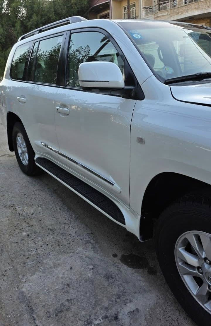 السلام عليكم ورحمة الله وبركاته
لاندكروز 2009 رقم بغداد انكليزي باسمي مكفوله السيارة من الضرر والتبديل والصبغ 

*ملاحظة فقط الشريط طابع في الجملغات الخلفيه باقي اثر من تتقرب يبين مثل ما موضح في التصوير 

سياره تخبل وجديده كامله من كلشي مكينة كير حدادية تبريد كله مكفول 

السعر قفل 300قفل 

خاص ممتوفر ، رقم الهاتف***********
