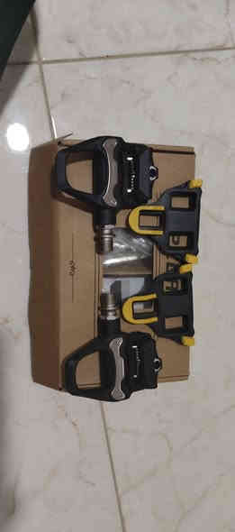 غراض دراجه الهوائيه للبيع
السعار و تفاصيل تحت كل صوره
يوجد توصيل الجميع محافظات العراق 
***********
