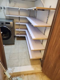 صيانة شقق • صبغ وترميم • نقاط كهرباء