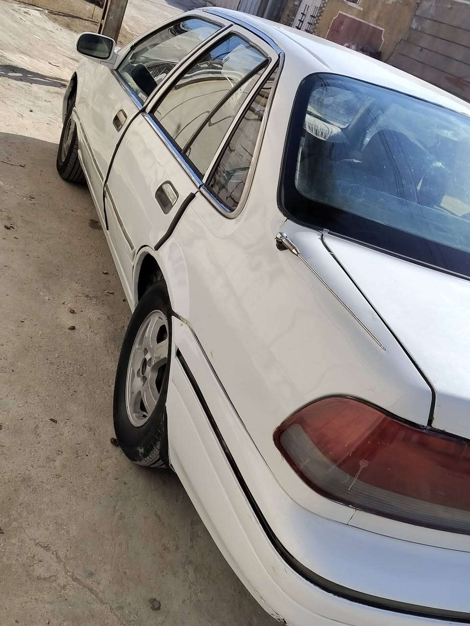 سلام عليكم دايو برنس فراشة مكينة 2000 مفتوح موديل 1997 التبريد ملغي  السيارة بيهة نواقص بسيطة رقم ديالى مكاني بغداد للستفسار الاتصال ***********
