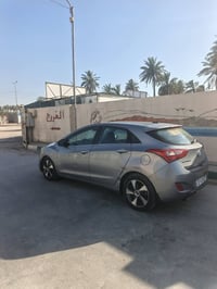 اخوان عندي النترا ٢٠١٦ هاج باك ( جي تي رياضي) للبيع رقم مثنى انكليزي ت...