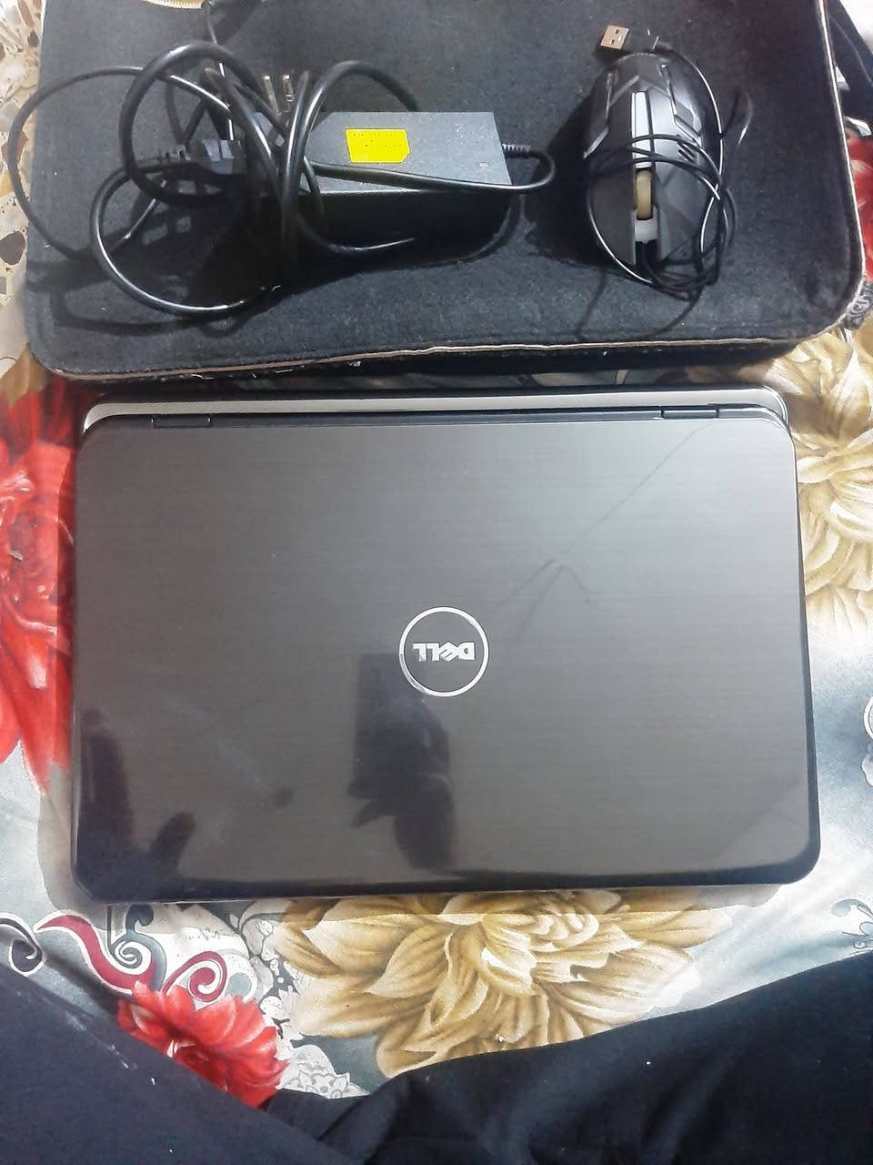 حاسبه البيع بغداد حي البنوك***********السعر 150الف مامتواجد على فيس
