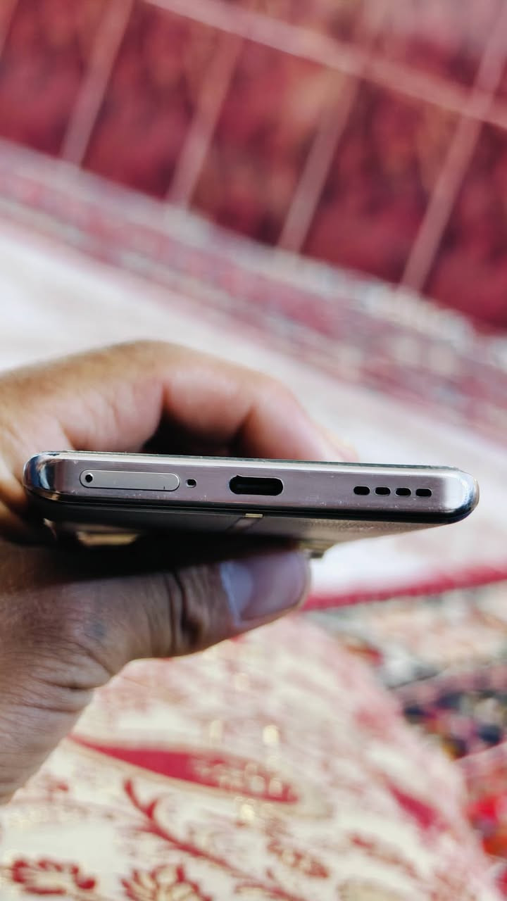جهاز ريلمي 12 برو بلس شرط نظيف فقط تبديل لزكه  ضمان يوم كامل ملحقات كامله الجهاز من خارج الموصل غرب نينوى السعر 300 لا تكسر بجهاز شراي تعال خاص


**إذا كنت صاحب هذا الإعلان وتريد حذفه لأي سبب، رجاءا أرسل رسالة إلى الدعم الفني**