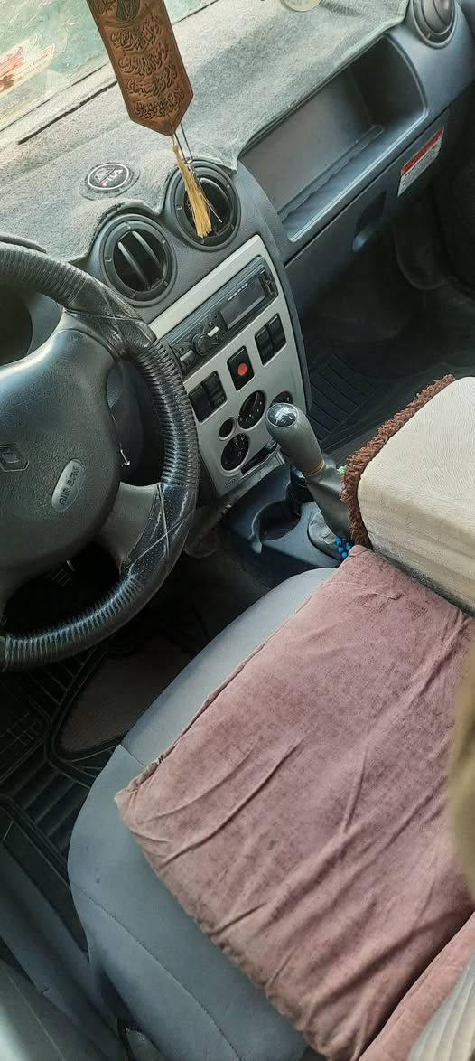 السلام عليكم للبيع رينو لوكان ٢٠١٠موديل كير محرك تبريد خير من الله السعر ٣٦ ورقه وبيها مجال بسيط العنوان بغداد الزعفرانيه شارع الكهرباء خلف حسينية الامام المهدي موبايل ***********هشام *********** ابو احمد
