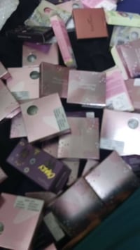 عدسات أنمي • شلعة