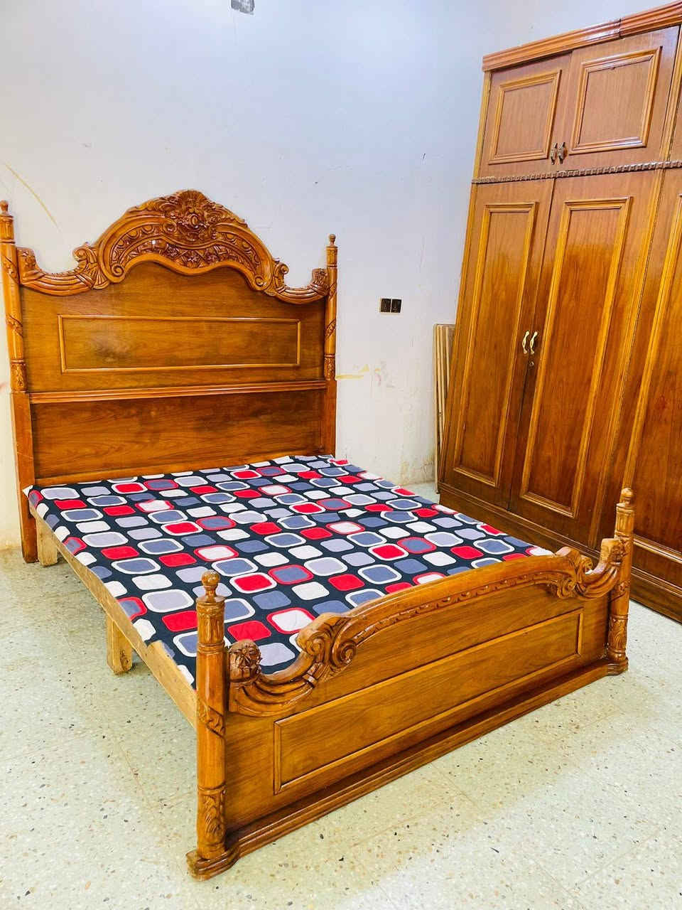 غرفه أم سته ملحق داخل وخارج صاج تزكام زان كله حفر يدوي سعره 950 واصل داخل بغداد


**إذا كنت صاحب هذا الإعلان وتريد حذفه لأي سبب، رجاءا أرسل رسالة إلى الدعم الفني**