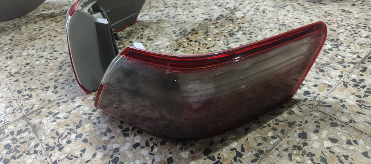 سلام عليكم غراظ كامري موديل 9
مرايات عدد 2وحده بيهه فطر بل اطار موظح بصوره
بكلايت عدد 4
لايت عدد 2
باغه ابطانه عدد 4
.دعاميه هيه وبلاچكتور بس بيهه كسر موظح بصوره
حصان جداً نظيف. 
سعر 200وبيهه مجال
طالبيه فلكه ٨٣مجاور جامع بدريه
رقم ***********
