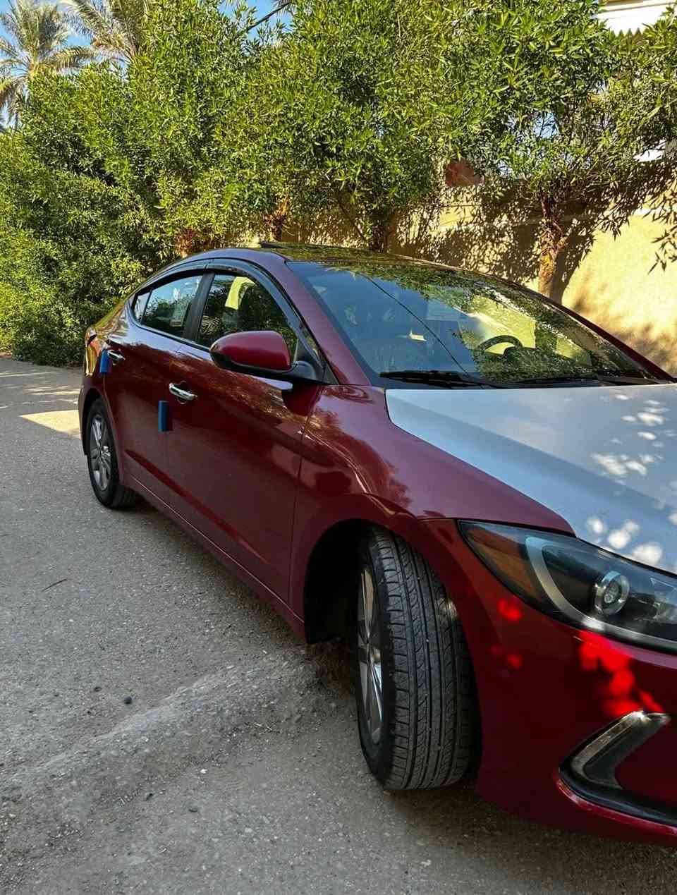 الانترا موديل 2018 سياره فول 1/1 للاخير بصمه -فتحه-شاشة ..رادارات…بصمات ابواب .مكينه 2000. دوش كير ومكينة كفالة !الحادث جامرلوغ +بونيد .بدون دواخل لسياره عليه ادامه كامله 
س/125
متشتري لضل تسئل رحمه لوالديك
***********
