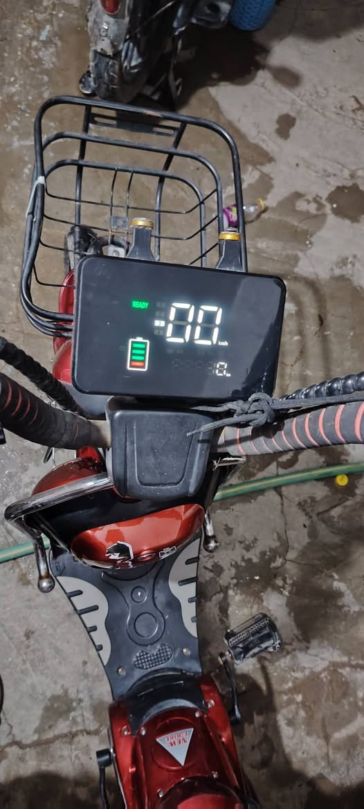 السلام عليكم
بايسكل شحن للبيع مستعمل نظيف

حجم 20
بطاريات نظيفة

#السعرـ250الف وبي مجال للشراي 

للاستفسار الاتصال ***********
أو ع الخاص لباقي التفاصيل...قضاء الحويجة
