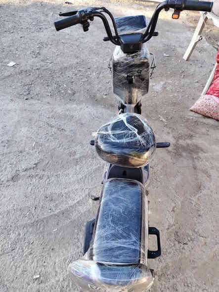 سلام عليكم دراجه شحن للبيع نوع الريان
٣سرع بصمه مفتاحين
شغاله كامله
سعر ٣٠٠
لشعب حي البساتين ***********
