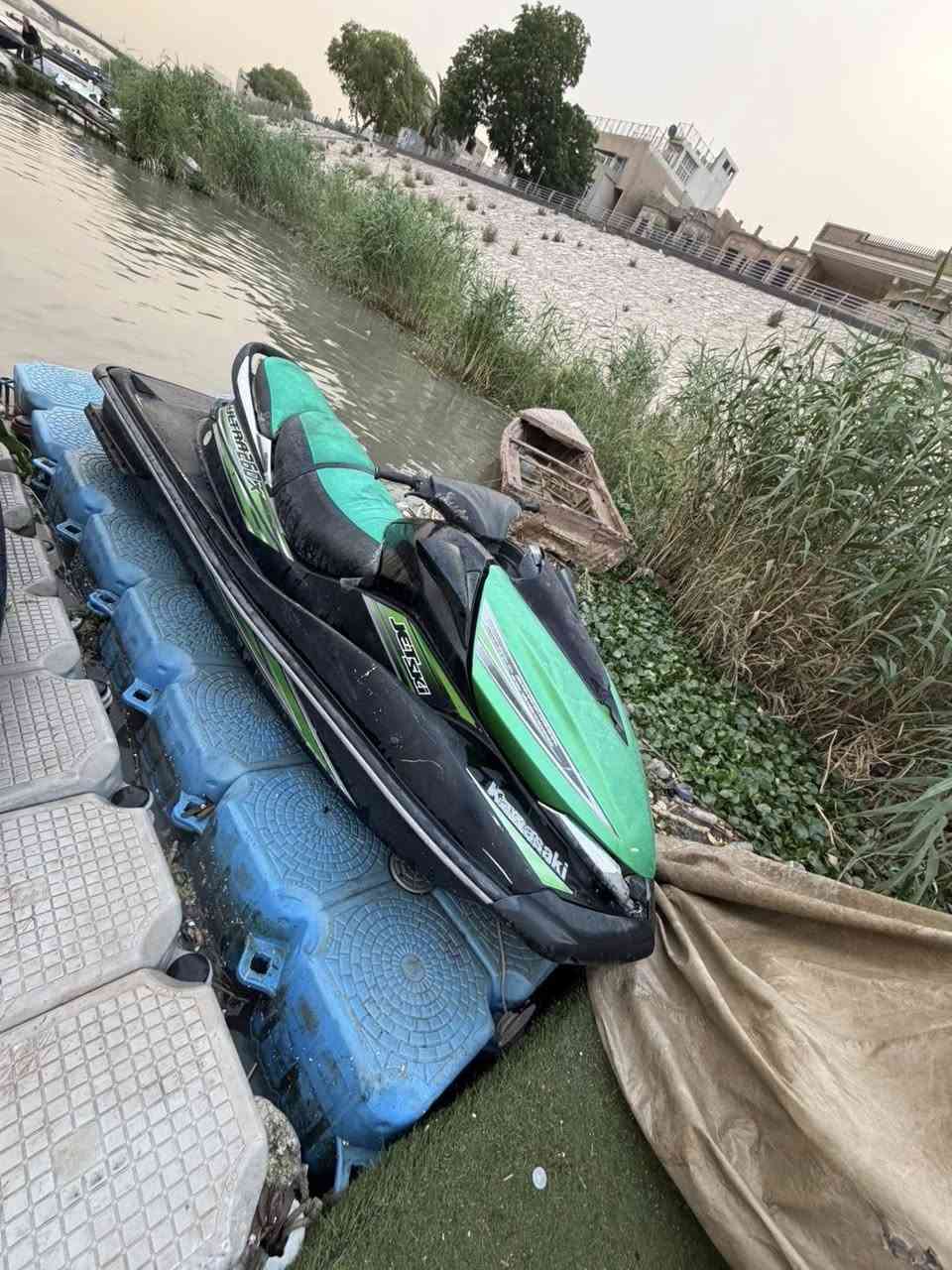 السلام عليكم للبيع جتسكي كاوسكي موديل 2010 سوبر جارج 260 بصمات تشغيل سريع وبطيئ الاتصال ***********
