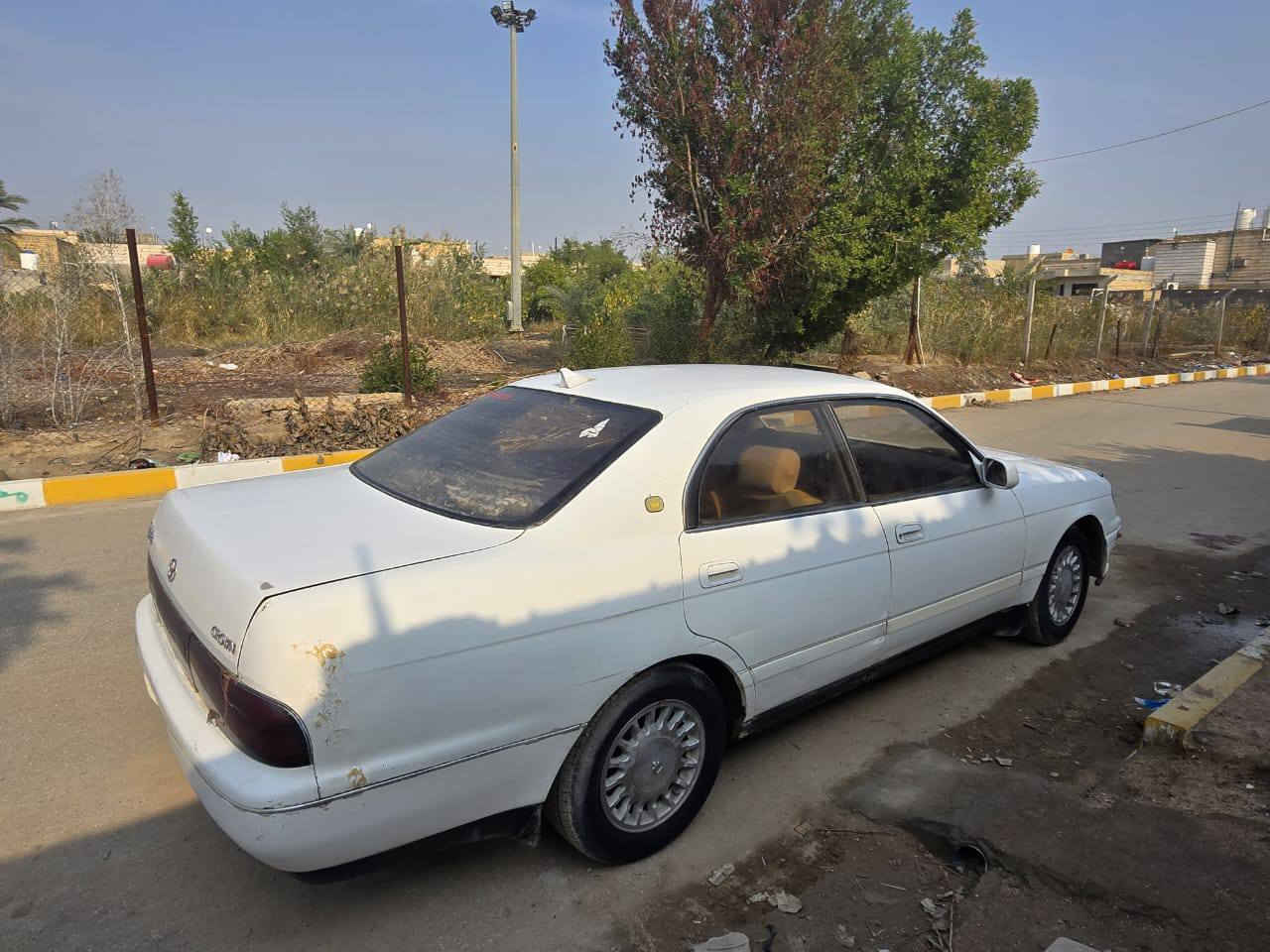 بطه مكانها الفضليه كير ومكينه زينات ابو سنويه نفسه اليريد يبيع الشراي يتصل عليه هاذا رقمه*********** سعرها ٤٧وبيها مجال
