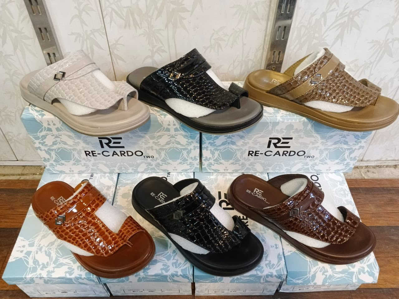 السلام عليكم الاستفسار على الخاص أو على واتساب ***********
