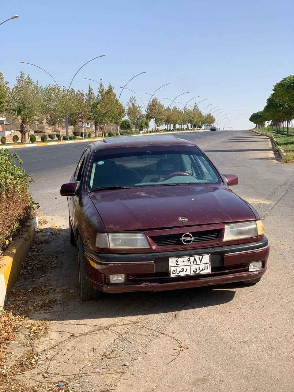 فيكترا موديل ١٩٩١ مه كينه ٢٠ بئ ده عم به ز بوجانى عام به خ سعر ٣٥ مه جال ٢٩٠هزار سه رن ***********
