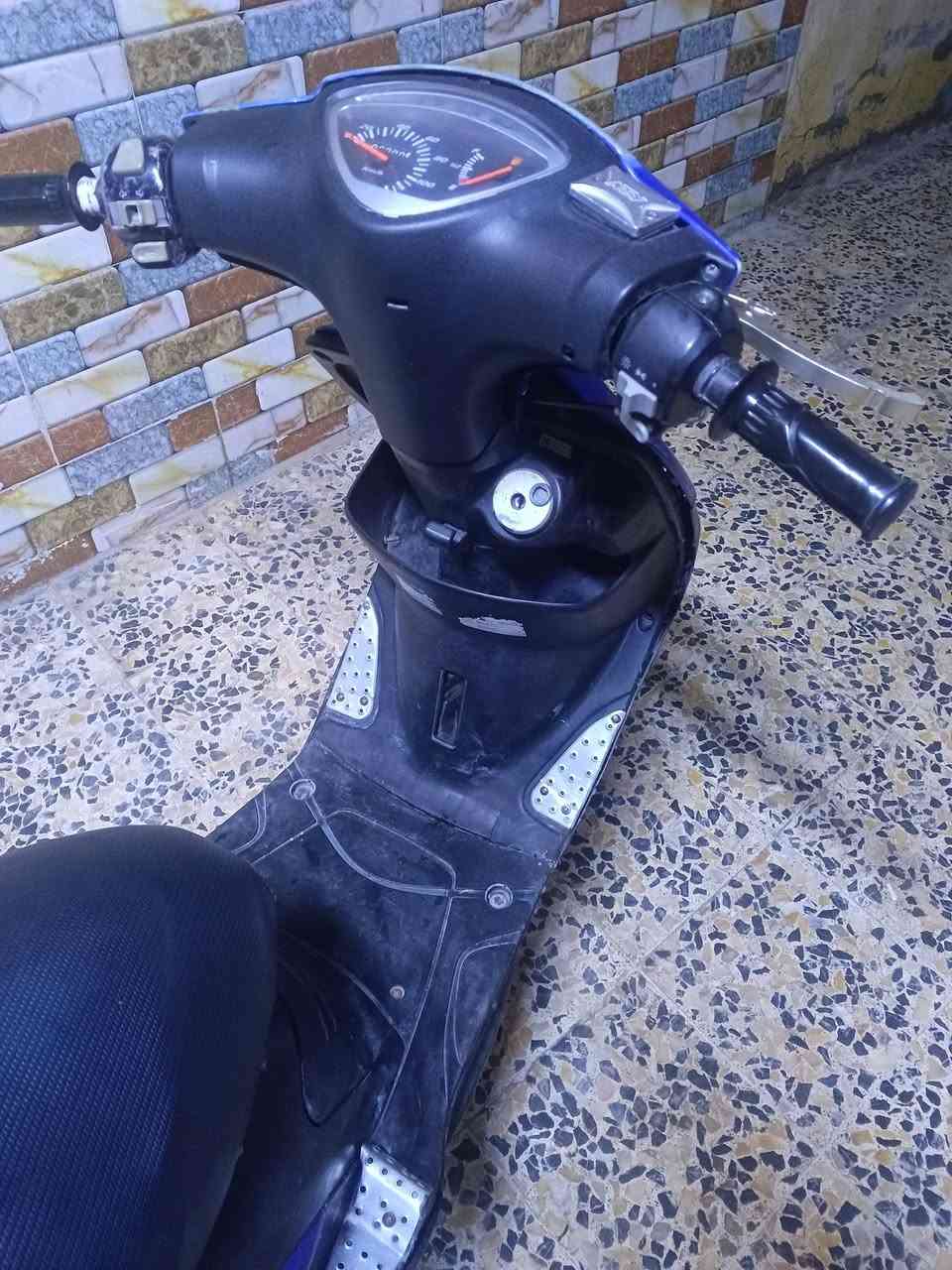 مرحبا دراجه ماكس عدله محرك ممفتوح وبلادي ويخبل وكزوز fm رياضي دراجه 49 بوشه تخبل 120 طياره
عارضها به 900 الف قفل محتاج فلوس علمود اسدد اقساط جامعه لان اشتريت سياره


**إذا كنت صاحب هذا الإعلان وتريد حذفه لأي سبب، رجاءا أرسل رسالة إلى الدعم الفني**