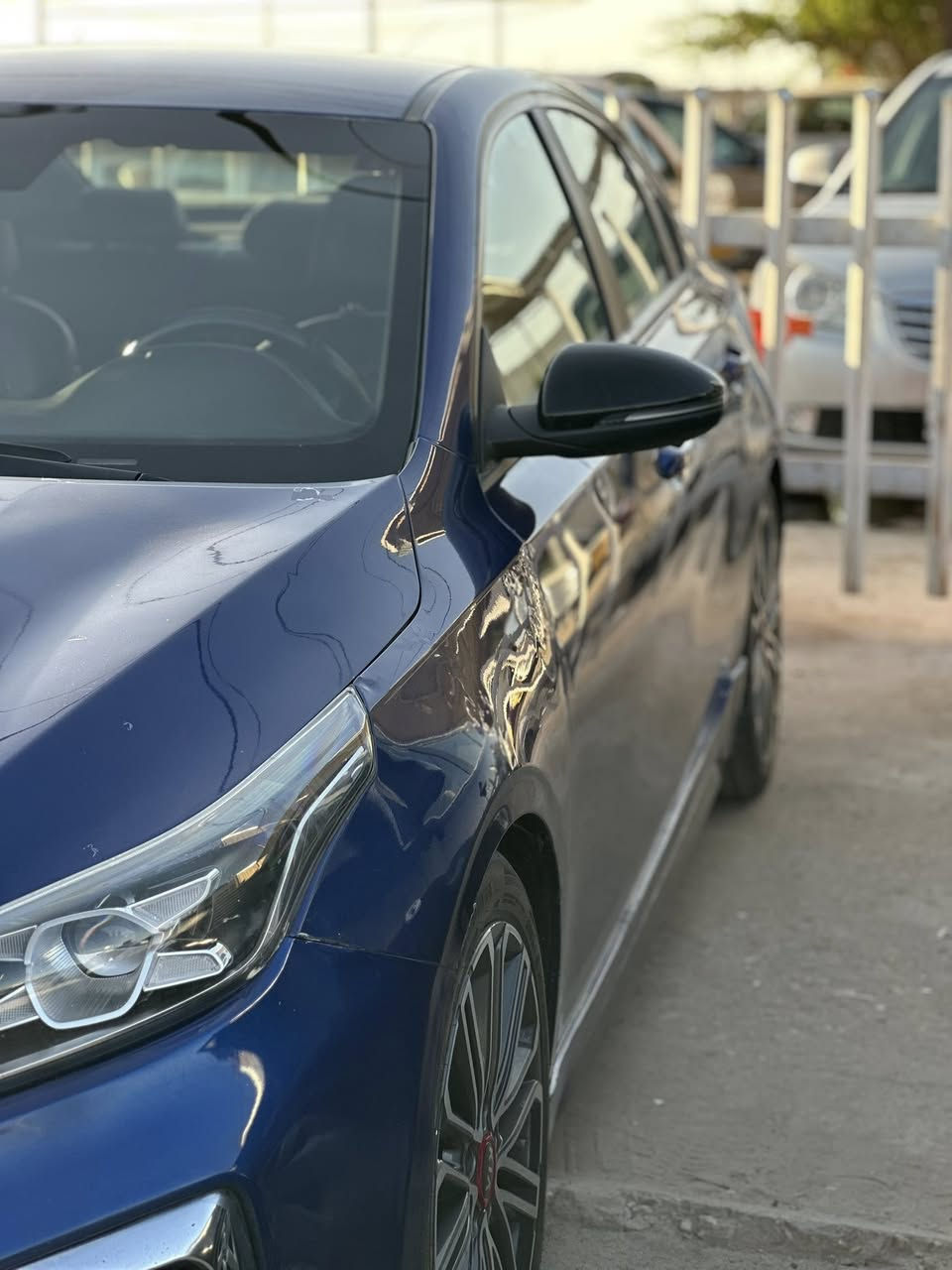 السلام عليكم للبيع سياره فورتي 2021 GT
مكينه 1600 تيربو سياره رياضي بيهه جاملغ وبنيد وجاملغ ثاني بي بارد سياره خير من الله مكينه جديده ما مفتوحه كيد مكينه حداديه كله كفاله رقم بغداد مداور ثاني يوم شوكت ميعبجكً اداورلكً فقط واتساب ***********
