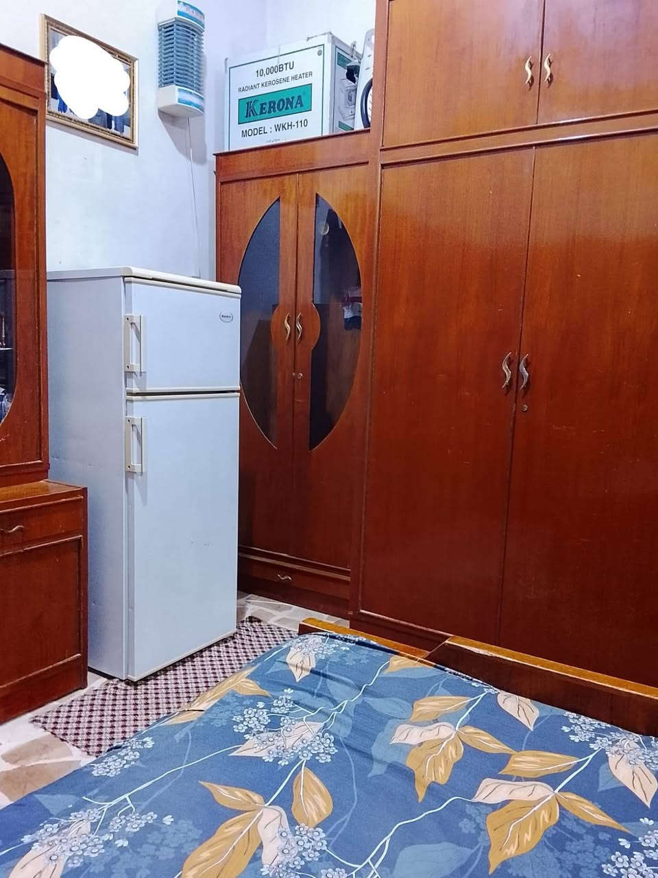 غرفة اخشاب مسرح
صاج داخل وخارج تكمة درجة اولى
المكان الرمادي ***********
