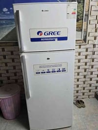 ثلاجه للبيع اوخت الجديده يعني نضيف كلش ما مصحا ابدا على شر شلج اتصل عل...