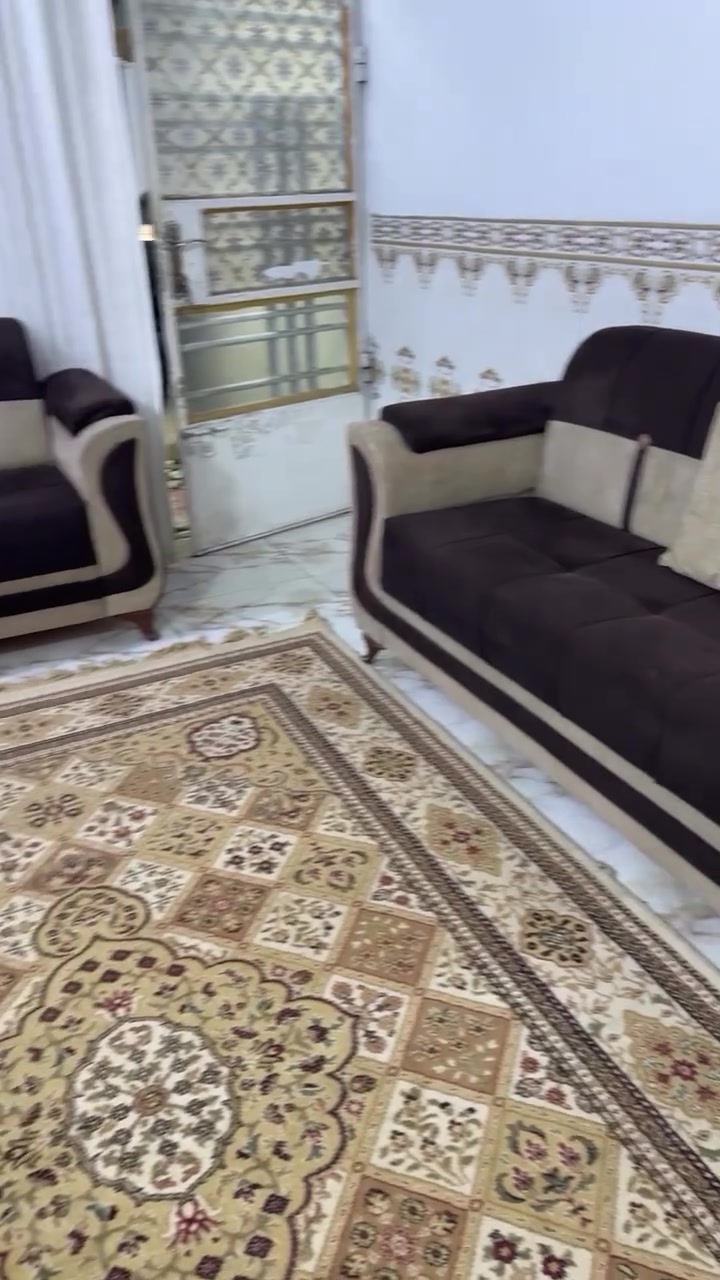 تخم عشر مقاعد جديد البيع لضيق المكان سعره٣٥٠مكاني بغداد الحبيبيه


**إذا كنت صاحب هذا الإعلان وتريد حذفه لأي سبب، رجاءا أرسل رسالة إلى الدعم الفني**