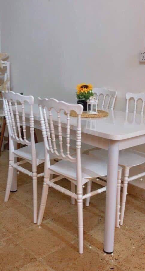 #ميز طعام ٦ كرسي

 السعر 165الف 
 

#ميز طعام ٤ كرسي

 السعر 145الف

سطح خشب ارجل حديد
كراسي عظم عاج
✨⭐️✨⭐️✨

قياس 

120*70 سم.

😇😇😇😇
توصيل داخل بغداد مجاني 
اطراف 10
محافظات 25

#شركه3R 😇😇


**إذا كنت صاحب هذا الإعلان وتريد حذفه لأي سبب، رجاءا أرسل رسالة إلى الدعم الفني**