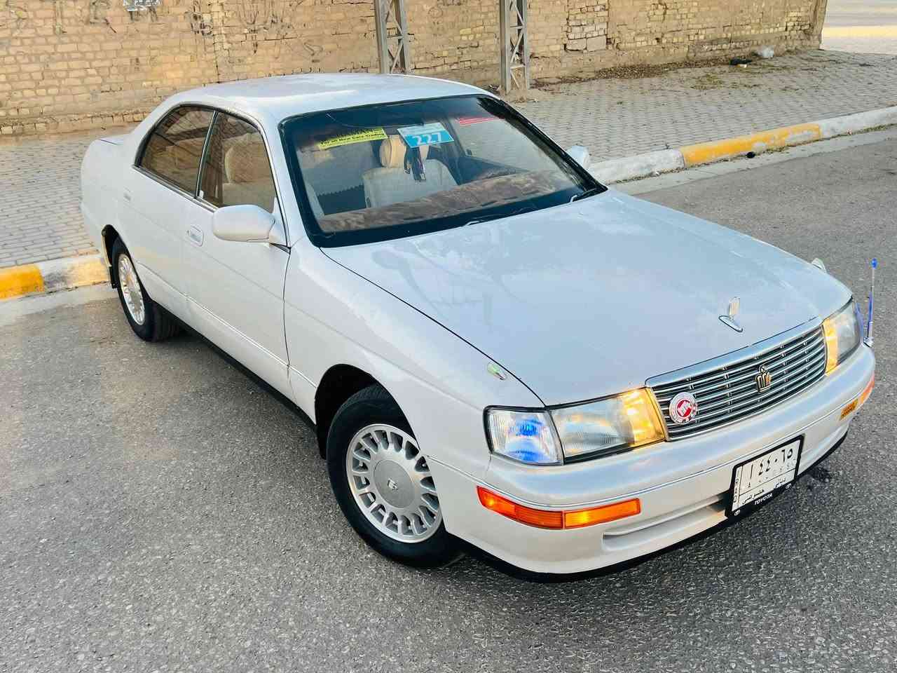 السلام عليكم بطه متصل للبيع موديل 1993 رقم ديالى سنويه2027 مشروع وطني السياره جاهزه مجهزه من حداديه تخم تاير كهربائيات تبريد غرفه كير ومكينه 2500 جديده السياره كفاله من الگصه ونقل الجثه والعيب الشرعي والاصوليات العنوان كربلاء السعر 52 وبيها مجال للشراي للاستفسار على الرقم ***********
