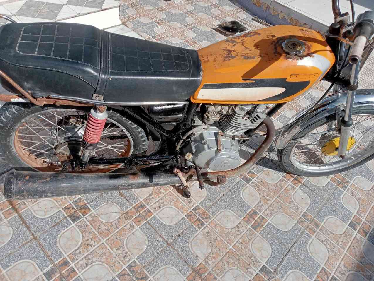 دراجه ايراني ادوات  مكاني القرنه الشرش ب 275
***********
