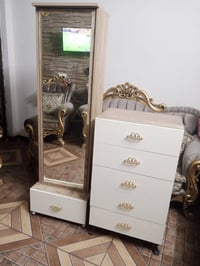 ميز مراية • بدرج واحد • نظيف جدا