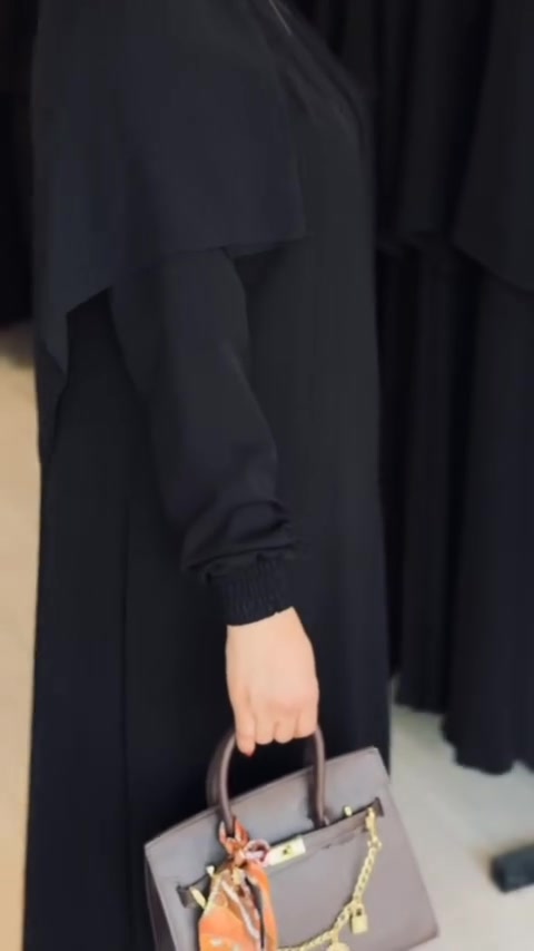 عنوان المحل 
عفك_ حي العسكري مقابل القطاع الصحي


**إذا كنت صاحب هذا الإعلان وتريد حذفه لأي سبب، رجاءا أرسل رسالة إلى الدعم الفني**