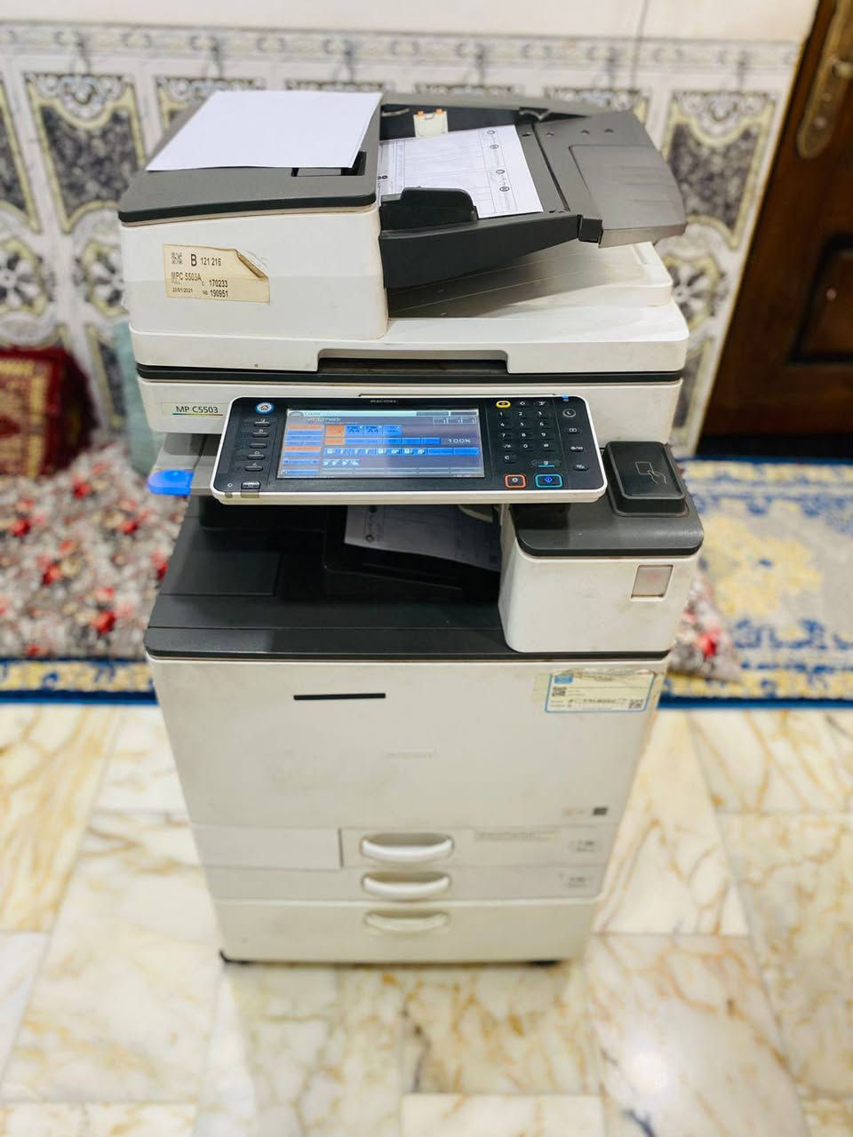 السلام عليكم 
جهاز استنساخ ريكو 5503 نظيف وشغله جيد دبل فيدر  سكنر
وياه احبار كاملة
فقط دشالي الهيتر يتبدلن ويشتغل على الفحص
450 مكاني ديوانية ***********
