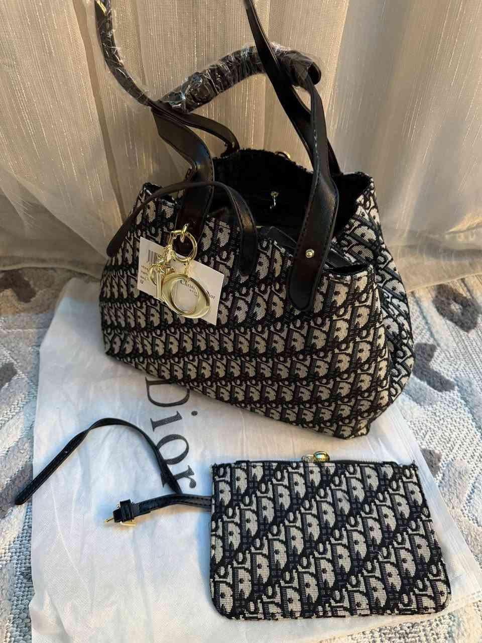 جنط ماركه اصلي القطعه ب ٣٠


**إذا كنت صاحب هذا الإعلان وتريد حذفه لأي سبب، رجاءا أرسل رسالة إلى الدعم الفني**