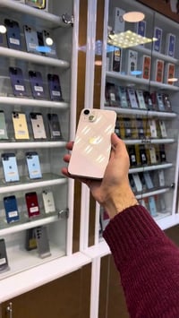 آيفون ١٣ • سحب • ستوري