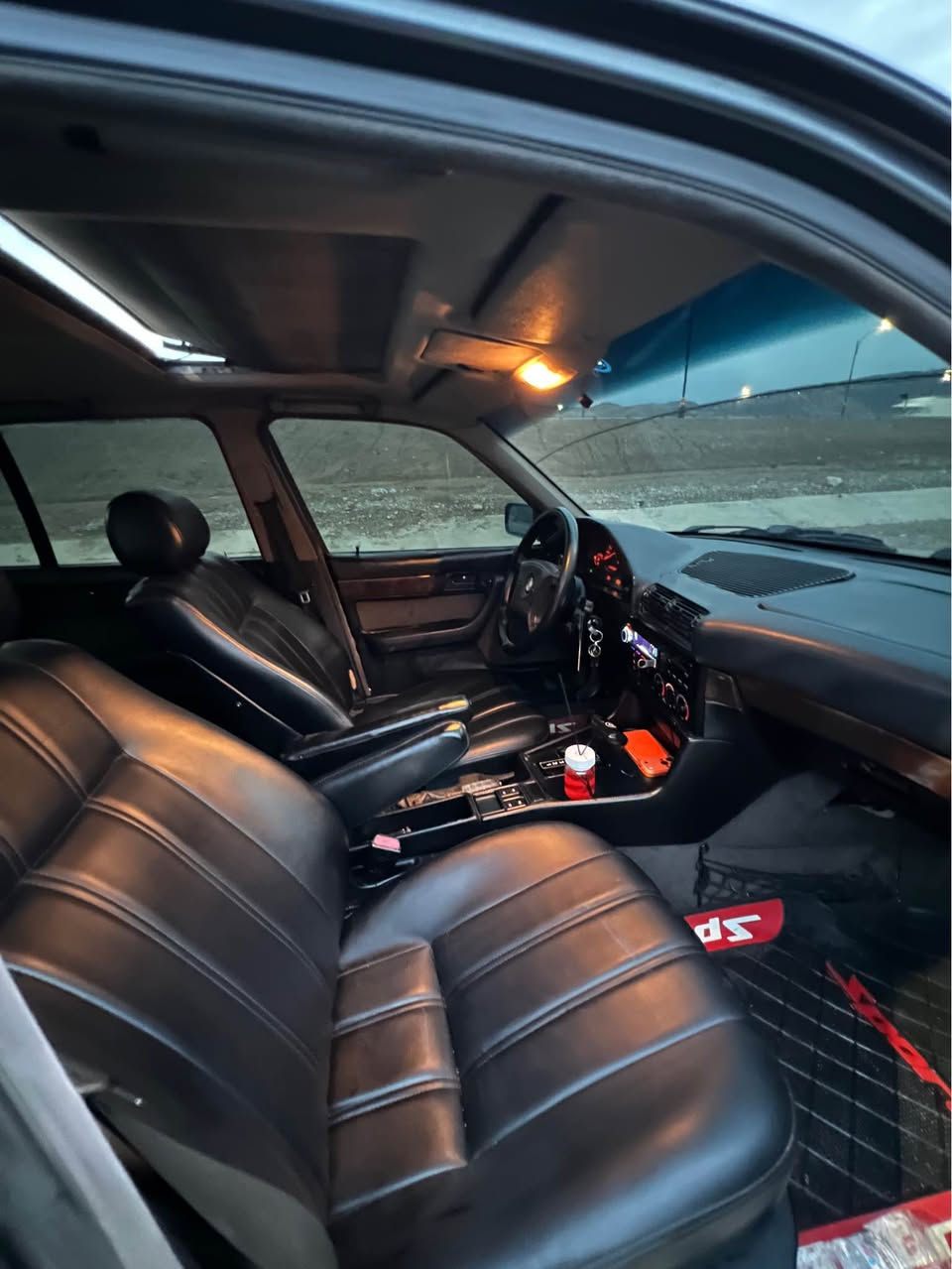 بيئم ئه وروپي بؤ فرؤشتن 
مؤديل ١٩٩٥ فول فول مةكينة ٥٢٥ي  تؤماتيك ده حامي لؤ دةحامي بةشةرت بي ليدران  
مه نفيست ئيبراهيم خةليل سحری 48 مةجاليكي برايانة 
شوين سؤران ***********
ڤايبةر و وه تس ئةپيشي لةسةرة أربيل, العراق
