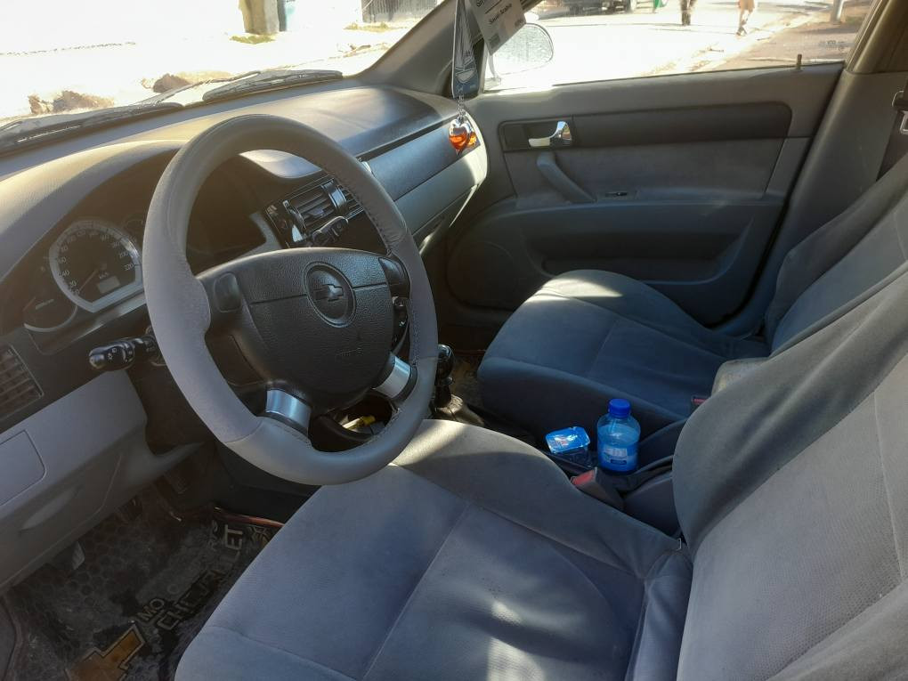 اوبترا مودیل 2007 گێڕ عادی.یەک چاملغی دواوە بۆیاغە بێ دەعم. بێ ناو گرتن.گێڕو مەکینەی بەشەرت. توندو تۆڵە بێ عیبە*********** واتساب.شوێن هەولێر.بەناوی  خۆمە أربيل, العراق
