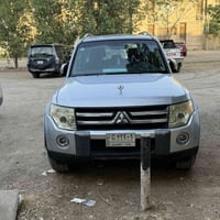 باجيرو 2008 فول بدون دمام مكفوله من صبغ والضربةب اسمي تحويل ثاني يوم 1...