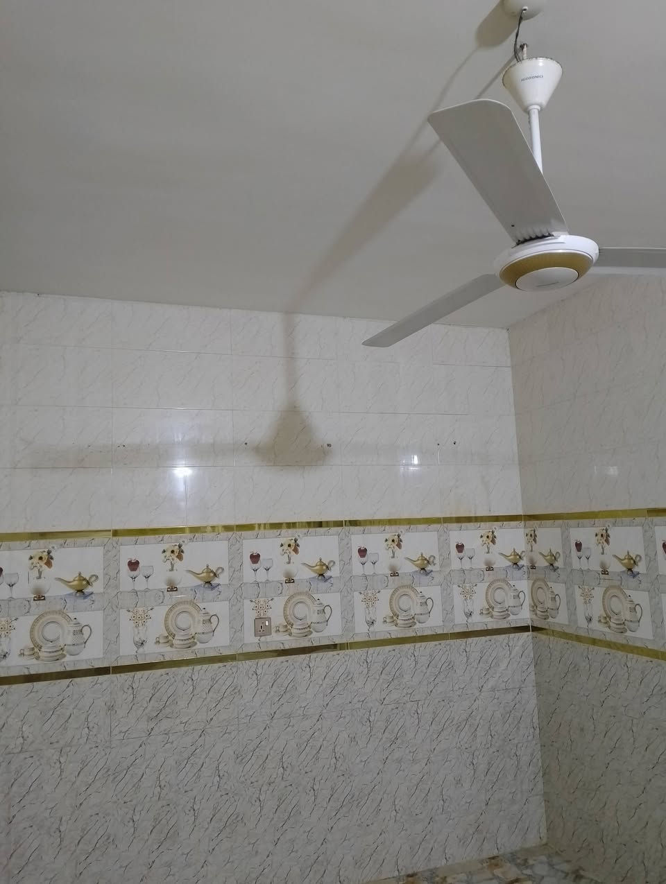 السلام عليكم
بيت للايجار في حي الجغيفي الاولى قرب مدرسة السؤدد وجامع التوفيق للاستفسار الاتصال على الرقم التالي ***********
