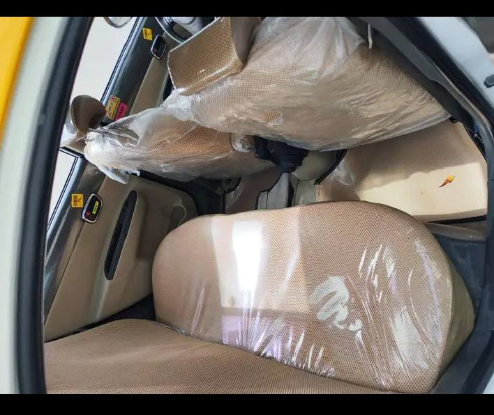 السلام عليكم 
اكسنت للبيع 
موديل 2010 وارد كوري مكفوله من التبديل وضرر فقط تلقيطات مل تكسي 
السياره رقم انبار إنكليزي مميز جديد باسمي السنوية لغايه 2030 مصفره هيئة وغرامات عنوني الموصل نينوى

تخم تاير جديد باتري جديد حداديه الاماميه والخلفيه جديدة تحكم ستيرن أربع جهات تدفئة بالكشنات الاماميه مري شفط اشاره بالمري مكينه 1600 مكفوله كير تبريد ثلج كفاله منضومه زنون اصلي شاشه اندرويد تدعم جميع البرامج كامره خلفية السياره جديده جدا وبالعافيه ع التصير من نصيبه 
السعر 98 وبيها مجال جداً بسيط 
الاتصال ***********
