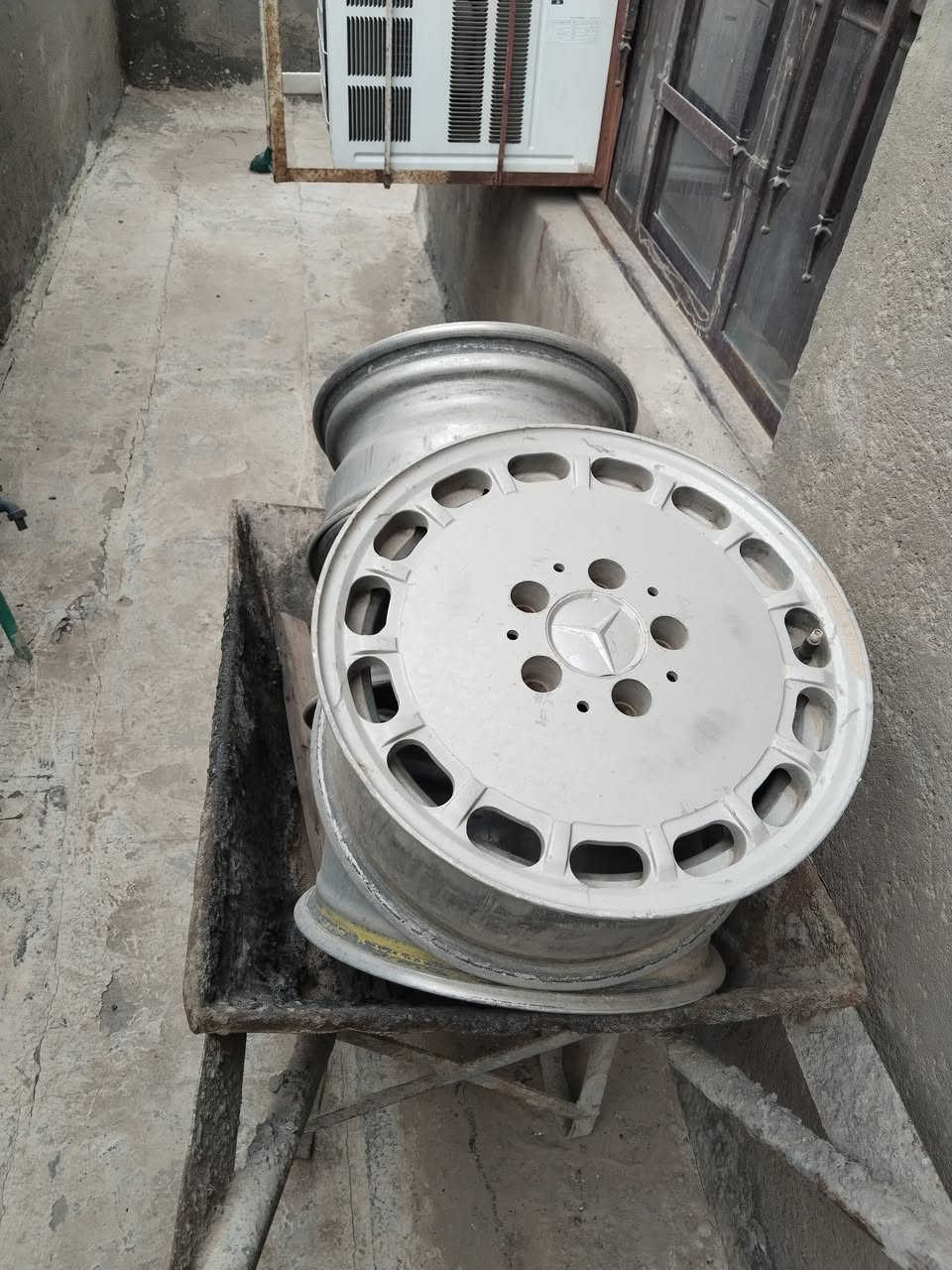 السلام عليكم ورحمه الله ويل مرسيدس 15 200 وبين مجال


**إذا كنت صاحب هذا الإعلان وتريد حذفه لأي سبب، رجاءا أرسل رسالة إلى الدعم الفني**